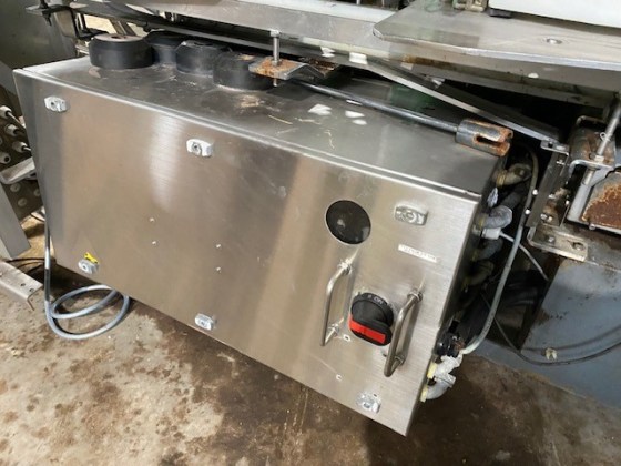 Cryovac 8620 5 Head Vacuum Packer Pic 02